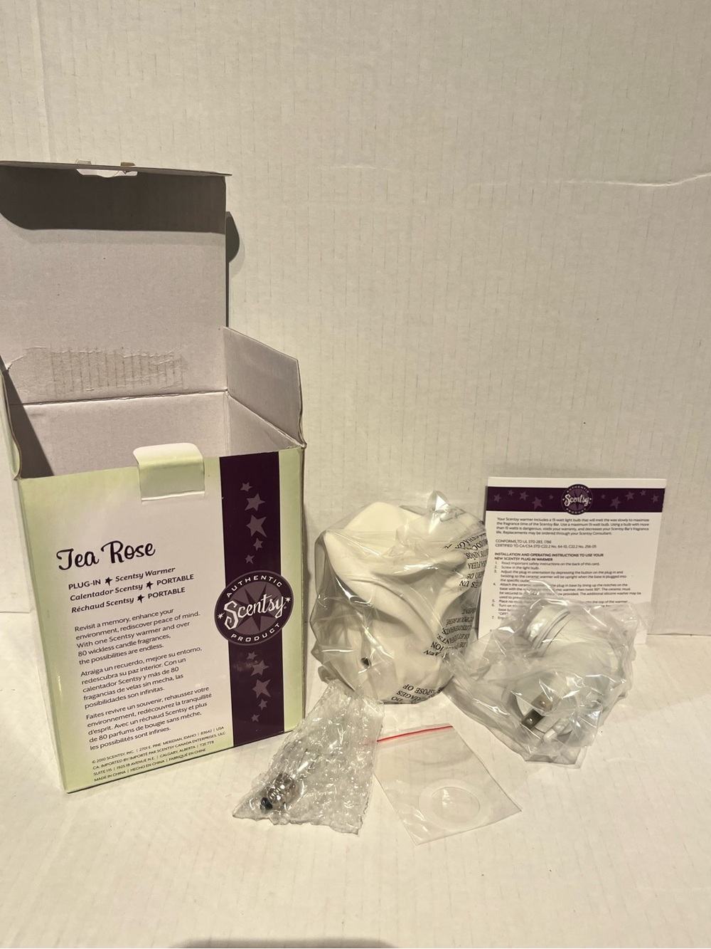 Brand New in Box - Scentsy’s Mini Size Tea Rose Scent Warmer - Picture 2 of 6